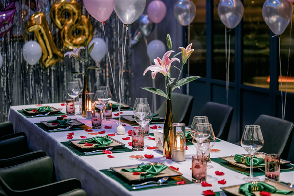 從現(xiàn)在開始，讓績效評(píng)估成為員工們期待的盛宴！