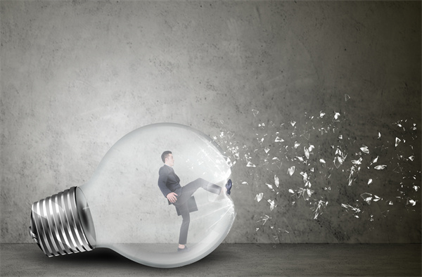 戰(zhàn)略咨詢(xún)：如何應(yīng)對(duì)新基建帶來(lái)的機(jī)遇？