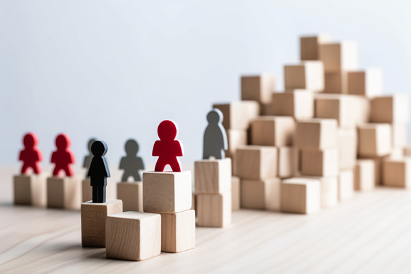 人才梯隊(duì)建設(shè)：培養(yǎng)儲(chǔ)備，確保企業(yè)持續(xù)發(fā)展