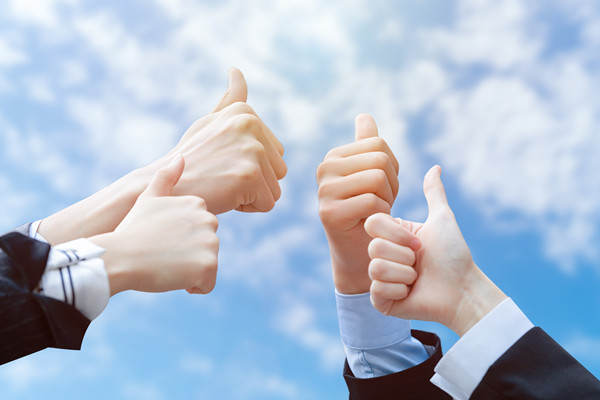 薪酬調(diào)整策略：依據(jù)市場變化，靈活調(diào)整薪酬體系