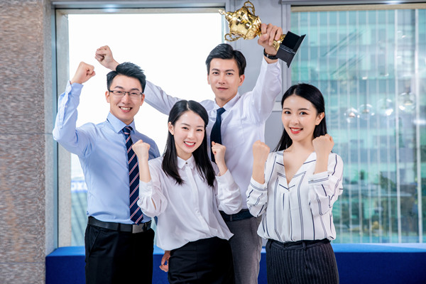 全面薪酬福利調查，滿足員工需求與期望