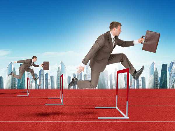 人才引進(jìn)與培養(yǎng)：打造高效人才隊(duì)伍，提升企業(yè)競(jìng)爭(zhēng)力