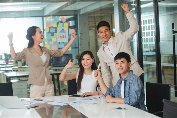 創(chuàng)新驅(qū)動的績效管理：鼓勵創(chuàng)新，推動業(yè)務(wù)發(fā)展