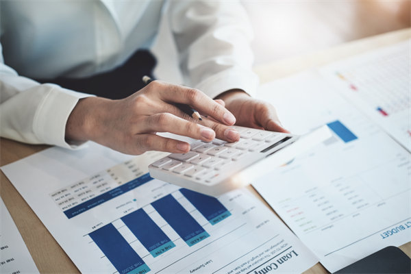 企業(yè)預(yù)算管理：以數(shù)據(jù)為依據(jù)，決策更加科學(xué)和精準(zhǔn)