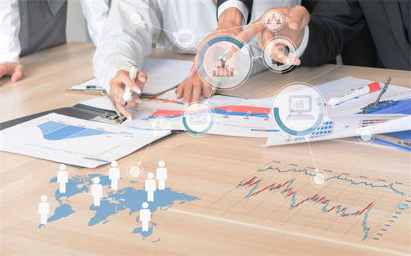 制定年度經(jīng)營計劃，明確發(fā)展目標(biāo)，引領(lǐng)企業(yè)穩(wěn)健前行