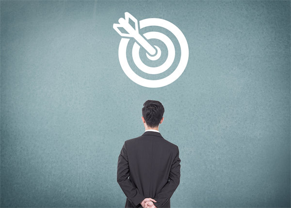 薪酬績(jī)效與戰(zhàn)略目標(biāo)協(xié)同，推動(dòng)企業(yè)持續(xù)發(fā)展與成長(zhǎng)