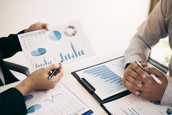 數(shù)據(jù)分析驅(qū)動(dòng)，精準(zhǔn)制定年度經(jīng)營(yíng)計(jì)劃提升效率