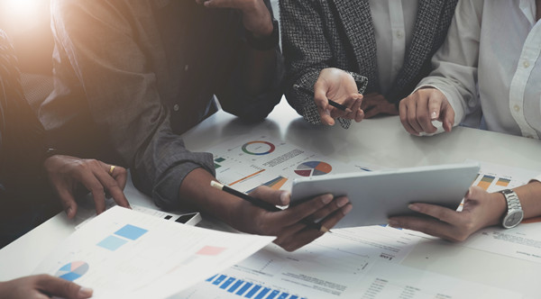 如何科學(xué)設(shè)計(jì)薪酬體系以激發(fā)員工最大潛能？