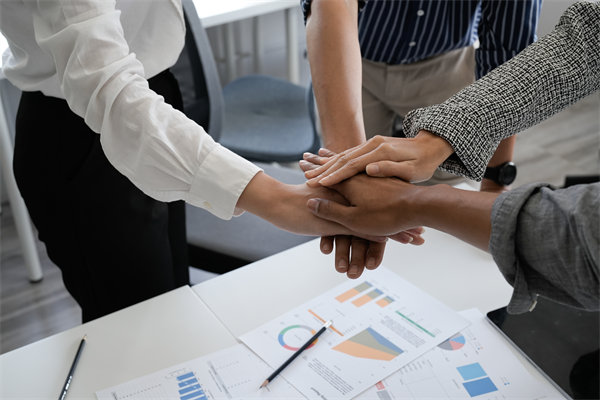 跨國企業(yè)薪酬設計挑戰(zhàn)：如何跨越地域差異？