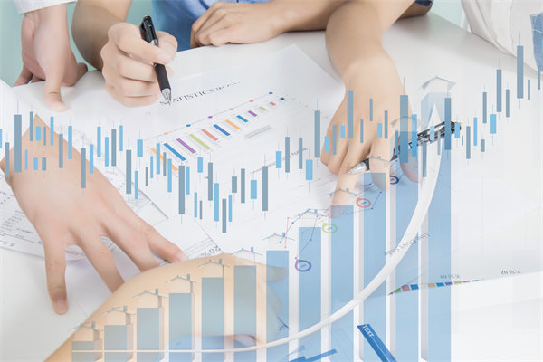 未來導(dǎo)向的組織規(guī)劃：如何預(yù)測并適應(yīng)行業(yè)趨勢？