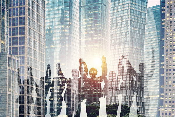 面對市場變化，集團(tuán)管控如何快速響應(yīng)與調(diào)整？