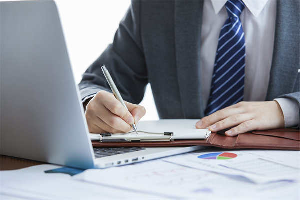 員工薪酬晉升體系如何建立，確保公平公正？