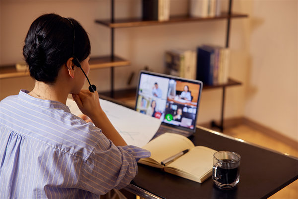 跨部門(mén)協(xié)作難題：如何通過(guò)組織規(guī)劃打破溝通壁壘？