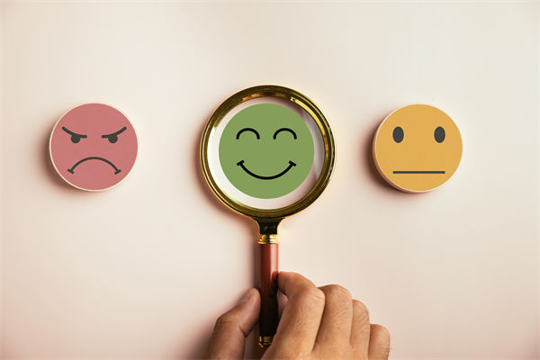 薪酬結(jié)構(gòu)如何設(shè)計(jì)，才能既吸引人才，又促進(jìn)內(nèi)部公平？