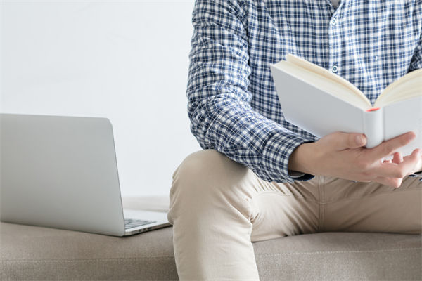 面對市場快速變化，組織規(guī)劃如何保持靈活性與前瞻性？