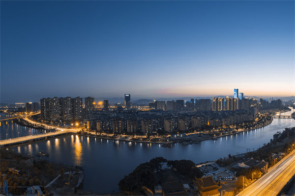 福州營銷咨詢公司如何為企業(yè)定制創(chuàng)新營銷策略？