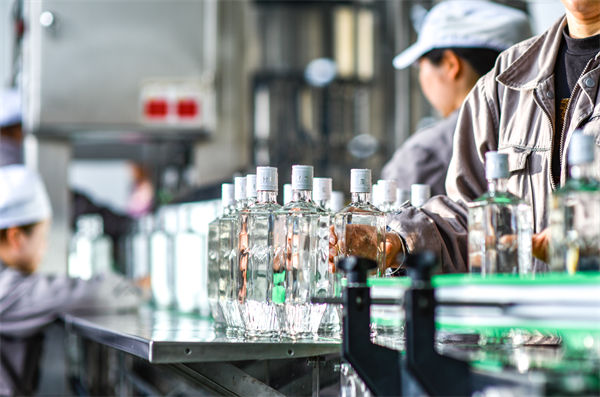 精益生產(chǎn)理念如何幫助企業(yè)實現(xiàn)持續(xù)的質量改進？