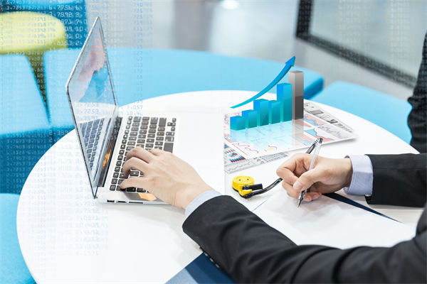 大數(shù)據(jù)與AI如何助力企業(yè)實(shí)現(xiàn)精準(zhǔn)預(yù)算分析與預(yù)測(cè)？