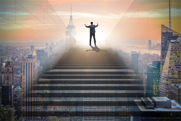 在年度經(jīng)營(yíng)計(jì)劃中，如何設(shè)定既實(shí)際又挑戰(zhàn)性的目標(biāo)？