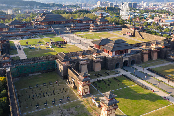 面對復雜競爭，金華戰(zhàn)略咨詢公司有何獨特解決之道？