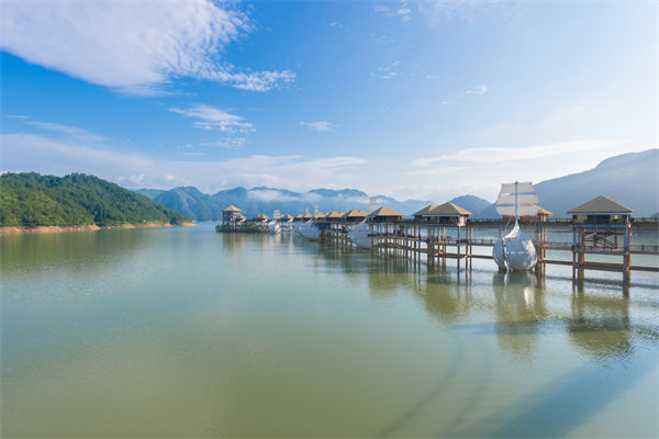 麗水戰(zhàn)略咨詢公司如何為企業(yè)量身定制破局發(fā)展戰(zhàn)略？