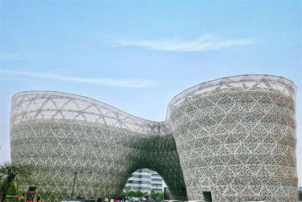 企業(yè)發(fā)展遇瓶頸，株洲戰(zhàn)略咨詢公司如何助力突破困局、重塑輝煌？