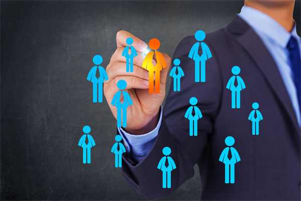 員工敬業(yè)度持續(xù)走低，人力資源怎樣精準(zhǔn)激活團(tuán)隊(duì)動(dòng)能？