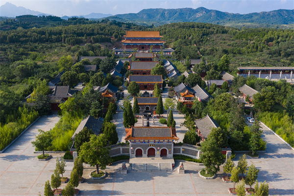 企業(yè)計(jì)劃年年空轉(zhuǎn)？煙臺(tái)年度經(jīng)營(yíng)咨詢?nèi)绾巫屇繕?biāo)從模糊變可落地？