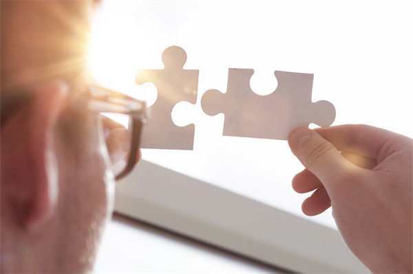 并購三年文化仍割裂，融合策略忽視了哪些隱性沖突？