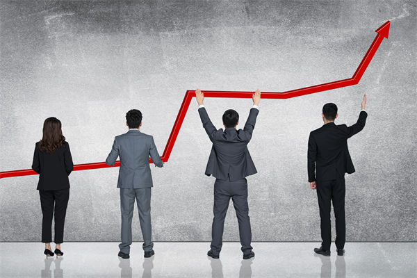 薪酬體系建了又改，管理為何總跟不上戰(zhàn)略步伐？