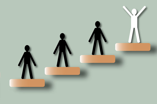 本土駐廠企業(yè)年度經(jīng)營計劃咨詢公司選哪家，能落地目標拆解不？